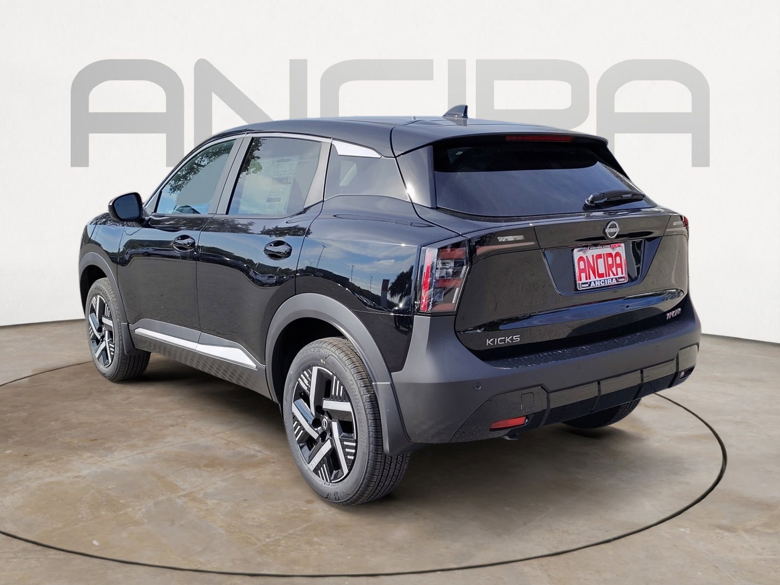 2026 Nissan Kicks SV photo 7