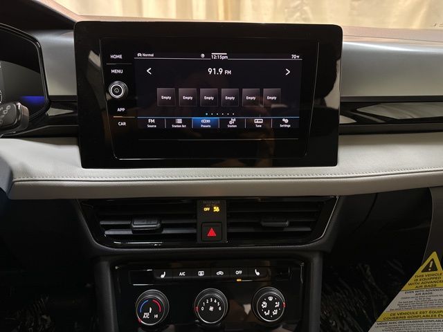2025 Volkswagen Taos S photo 20