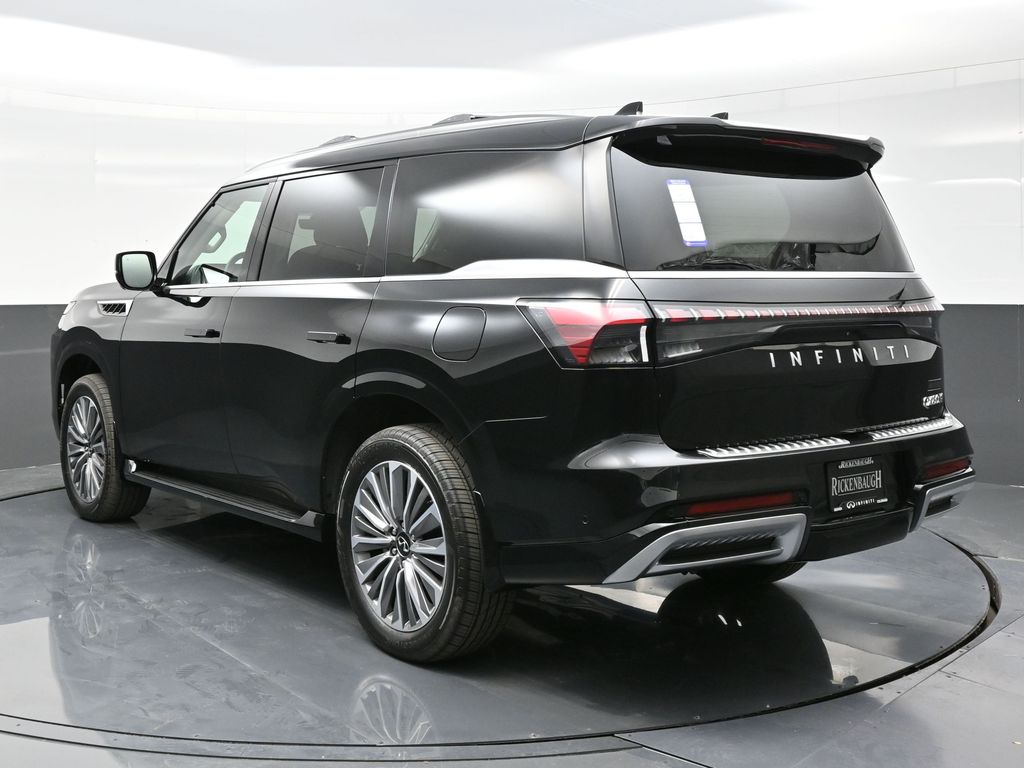 2025 Infiniti QX80 Luxe photo 3