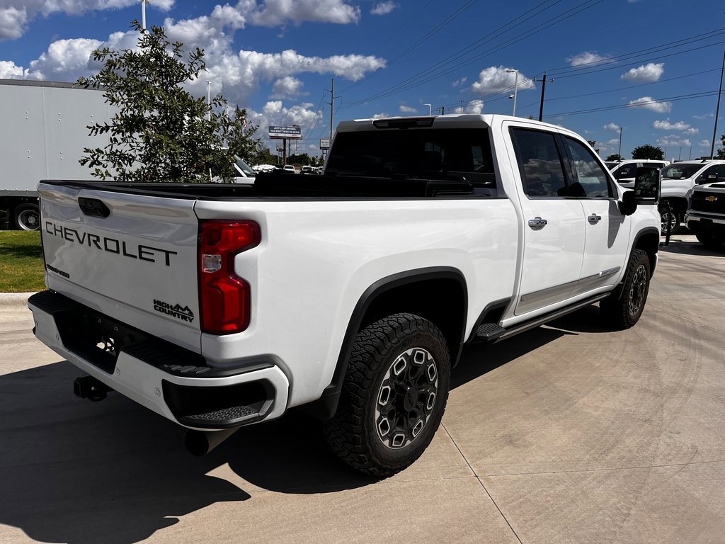 2024 Chevrolet Silverado 2500HD High Country photo 4