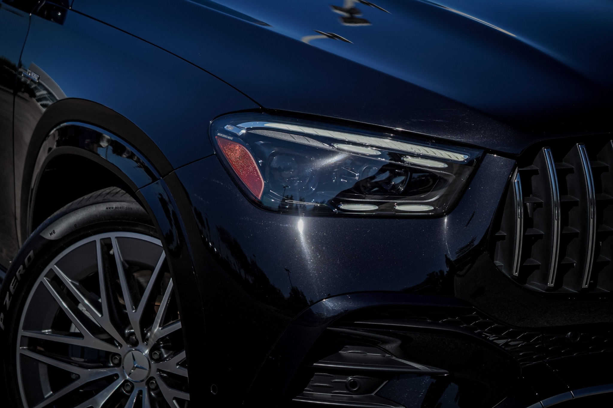 2024 Mercedes Benz GLE AMG 53 photo 3