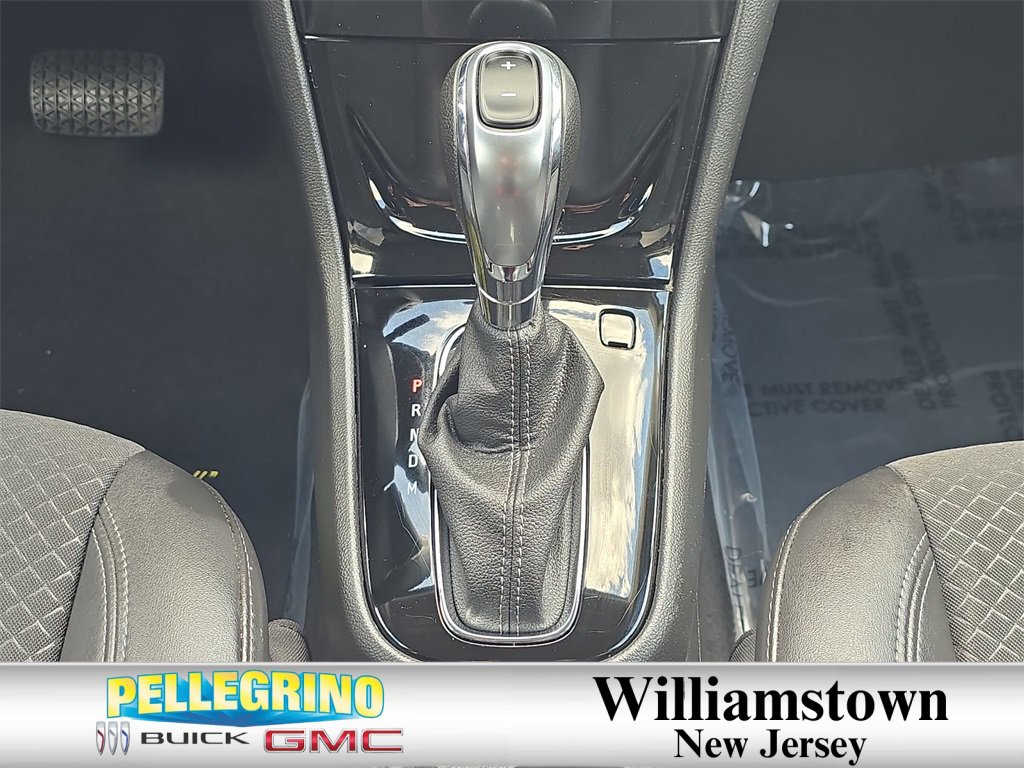 2022 Buick Encore Preferred photo 15
