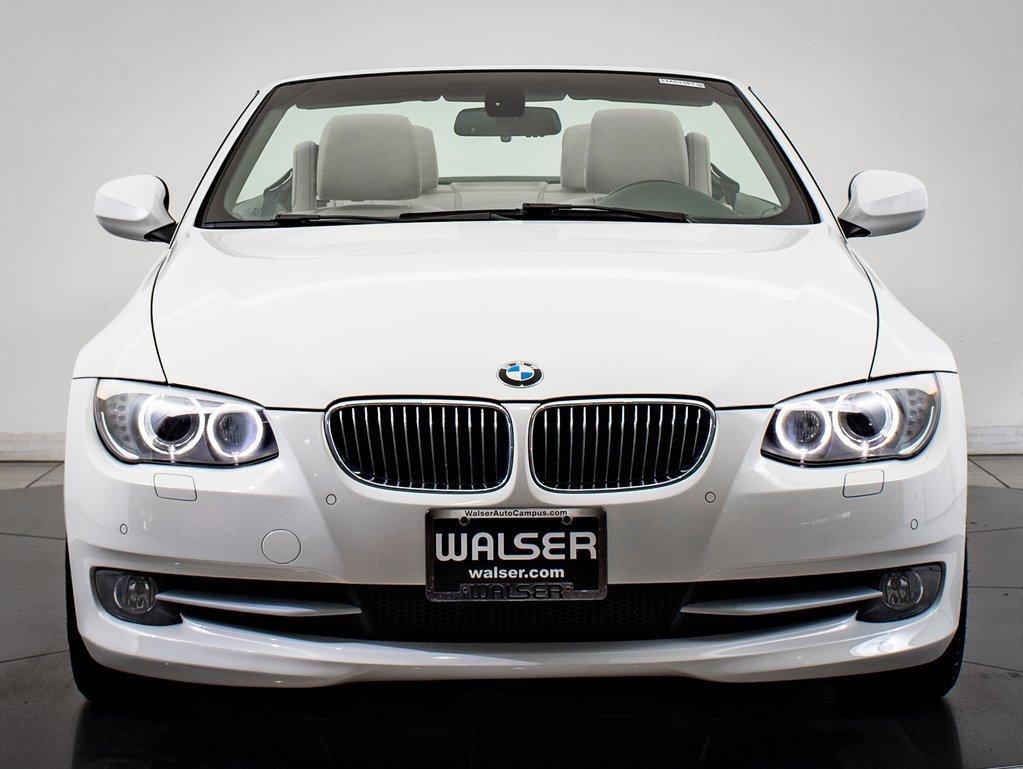 Used 2013 BMW 3 Series 328i with VIN WBADW7C50DE731615 for sale in Wichita, KS