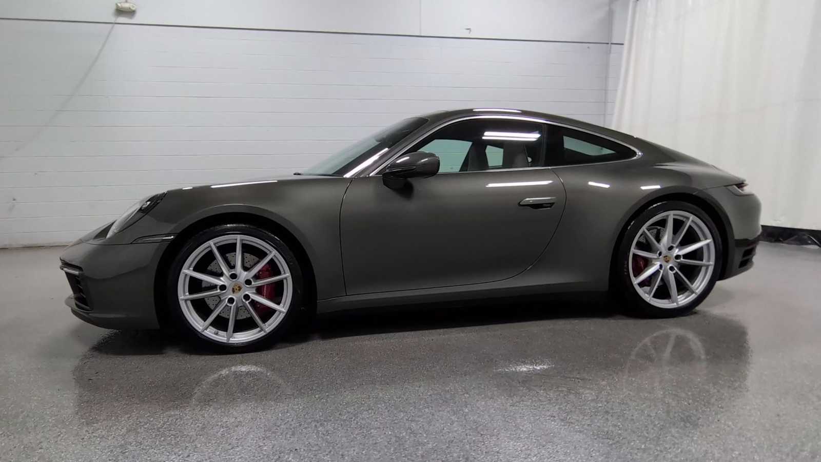 2024 Porsche 911 S photo 3