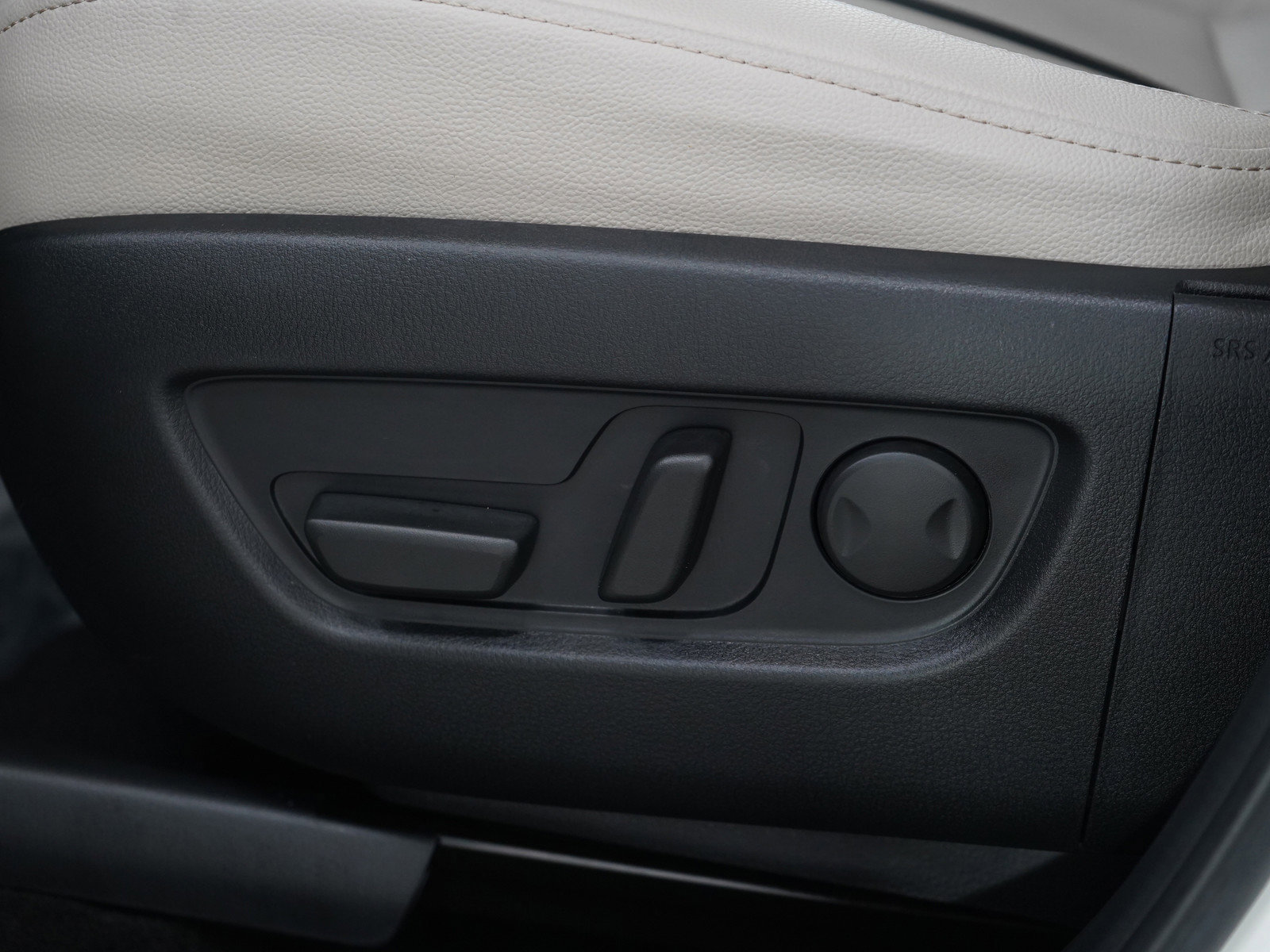 2024 Mazda CX-90 Premium photo 30