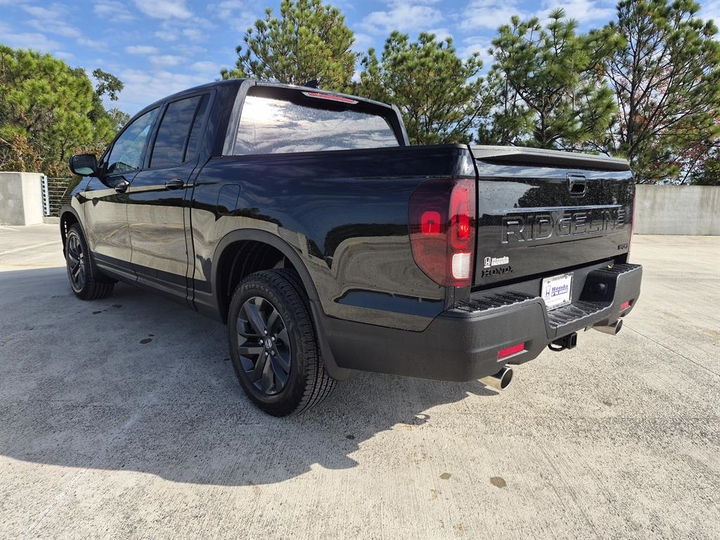 2026 Honda Ridgeline Sport photo 3