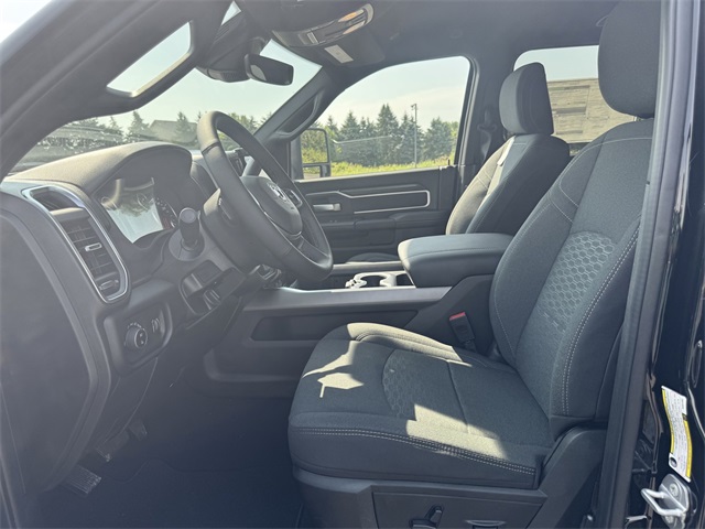 2025 Ram 2500 Big Horn photo 19