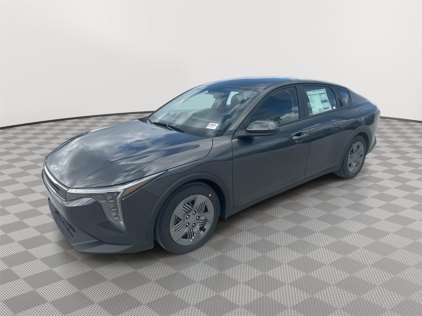 2025 Kia K4 LX's photo