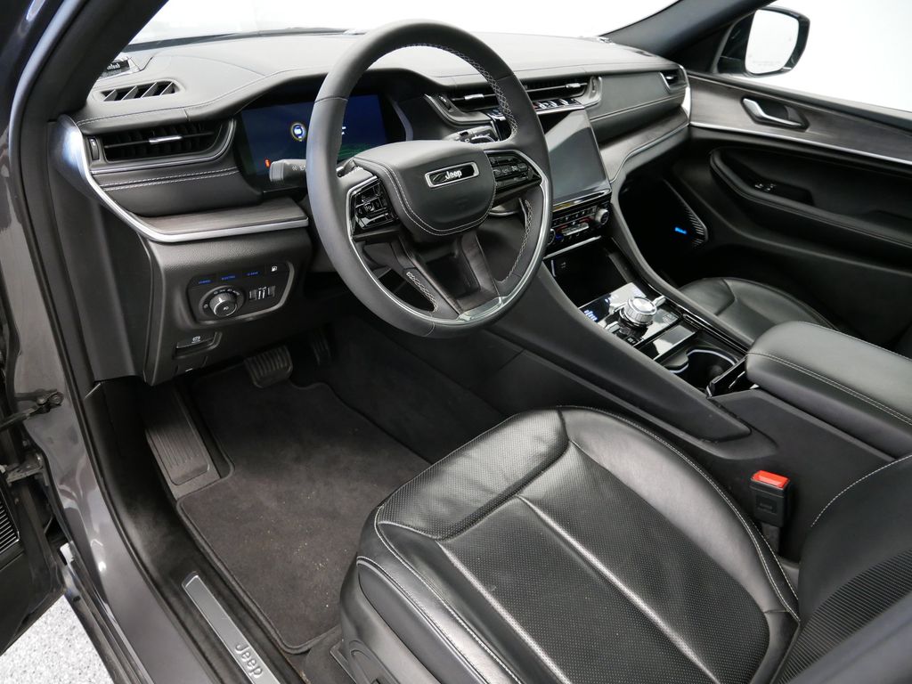 Certified 2022 Jeep Grand Cherokee Overland 4xe with VIN 1C4RJYD61N8724340 for sale in Coon Rapids, Minnesota