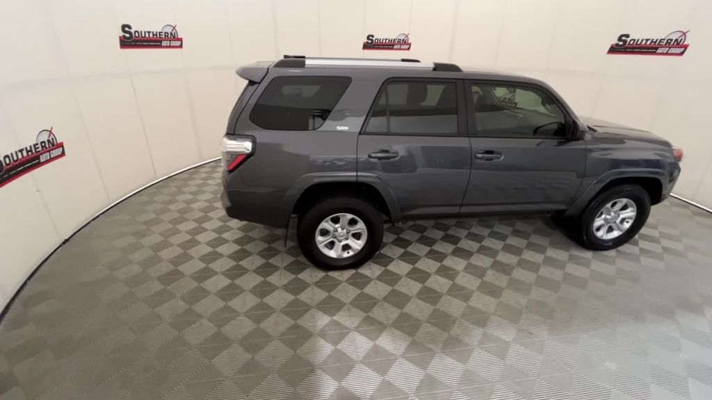 2023 Toyota 4Runner SR5 photo 11
