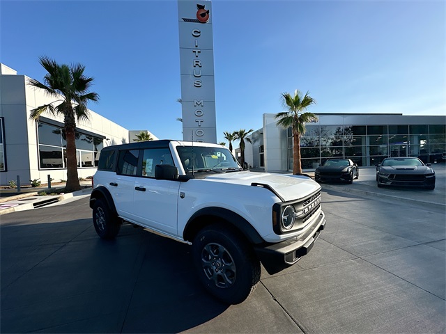 2025 Ford Bronco 4-Door Big Bend's photo