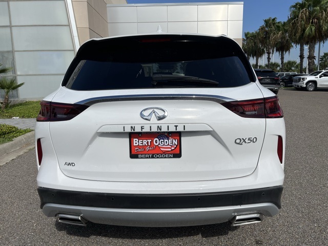2025 Infiniti QX50 Luxe photo 6