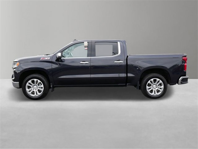 Used 2022 Chevrolet Silverado 1500 LTZ with VIN 1GCUDGET8NZ602794 for sale in Saint Paul, Minnesota