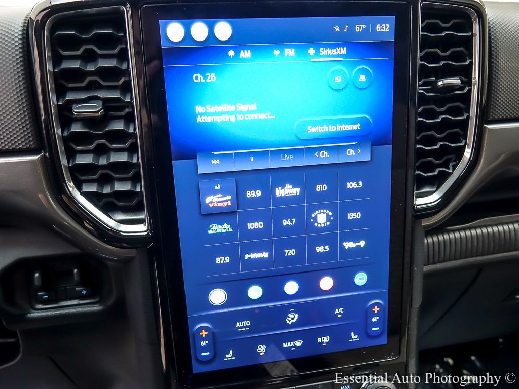2024 Ford Ranger XLT photo 12