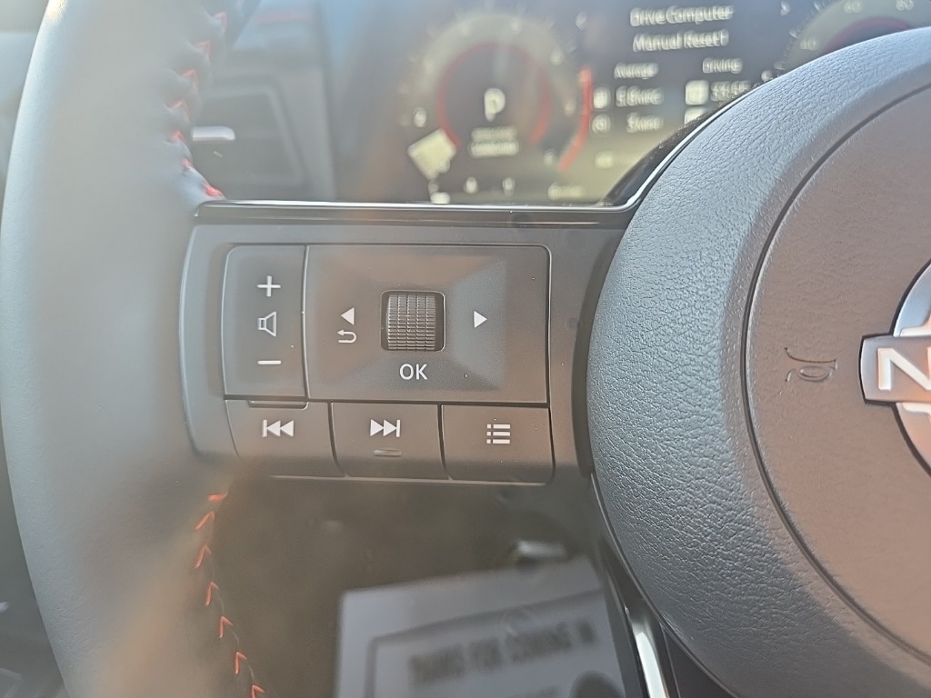 2026 Nissan Kicks SR photo 12
