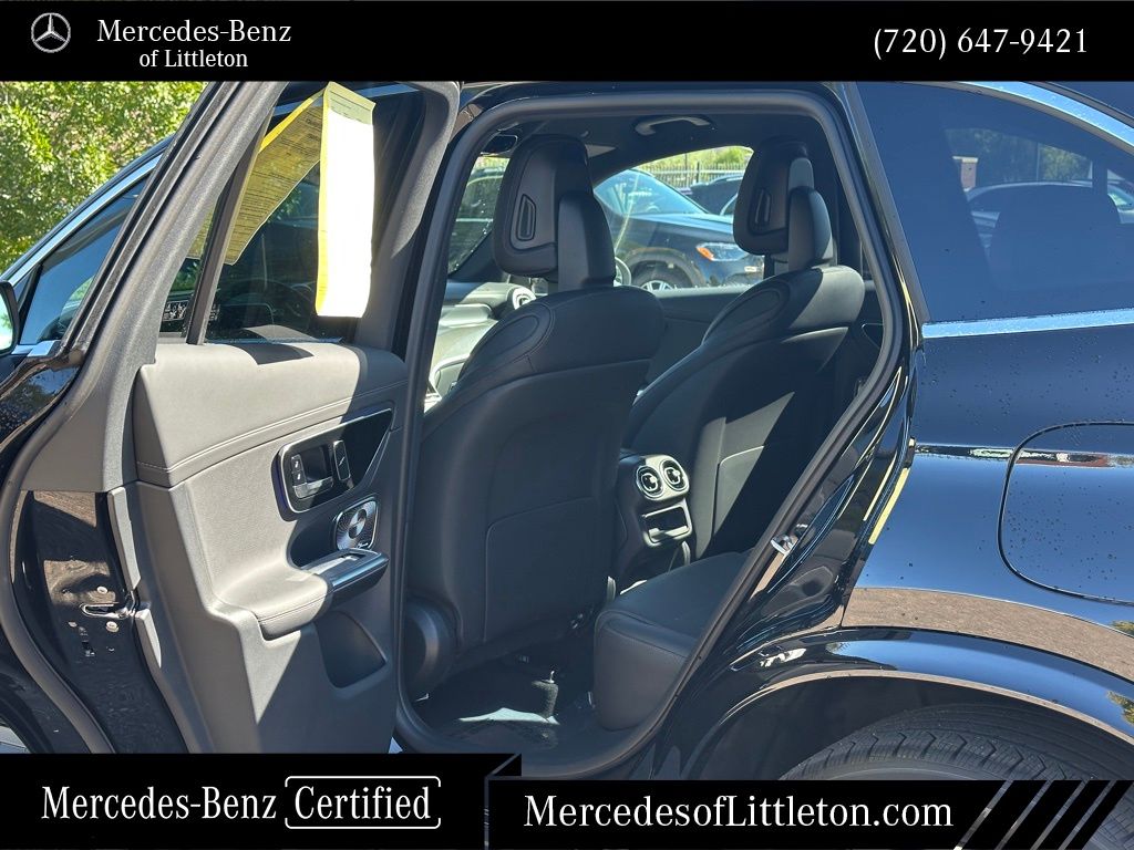 2025 Mercedes Benz GLC 350e 4MATIC photo 13