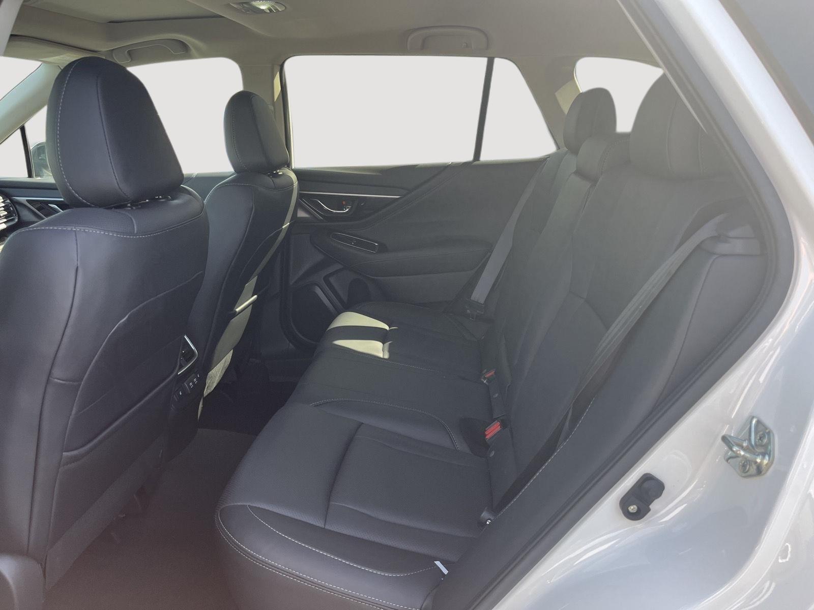 2021 Subaru Outback Limited XT photo 14