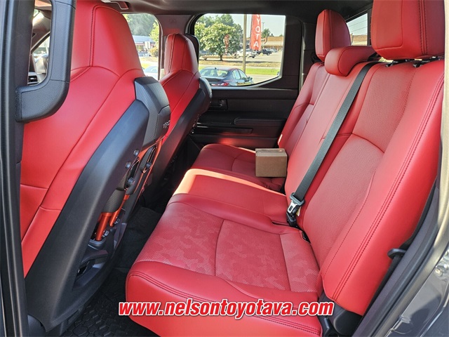 2025 Toyota Tacoma TRD Pro photo 6