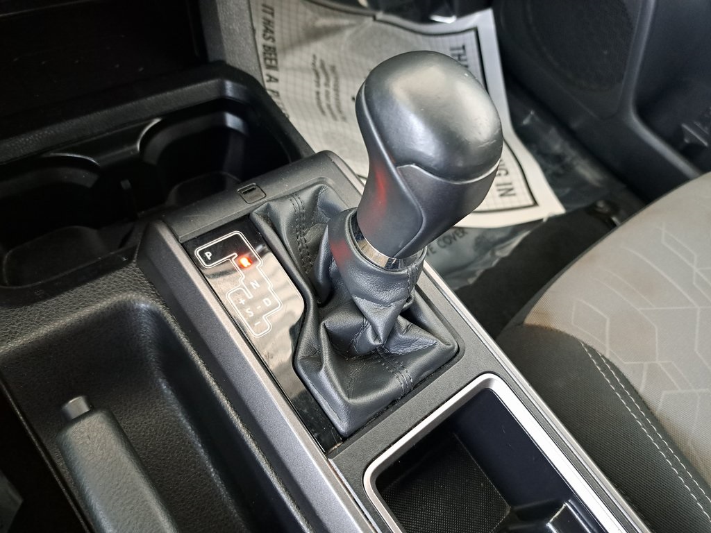 2023 Toyota Tacoma TRD Off-Road photo 15