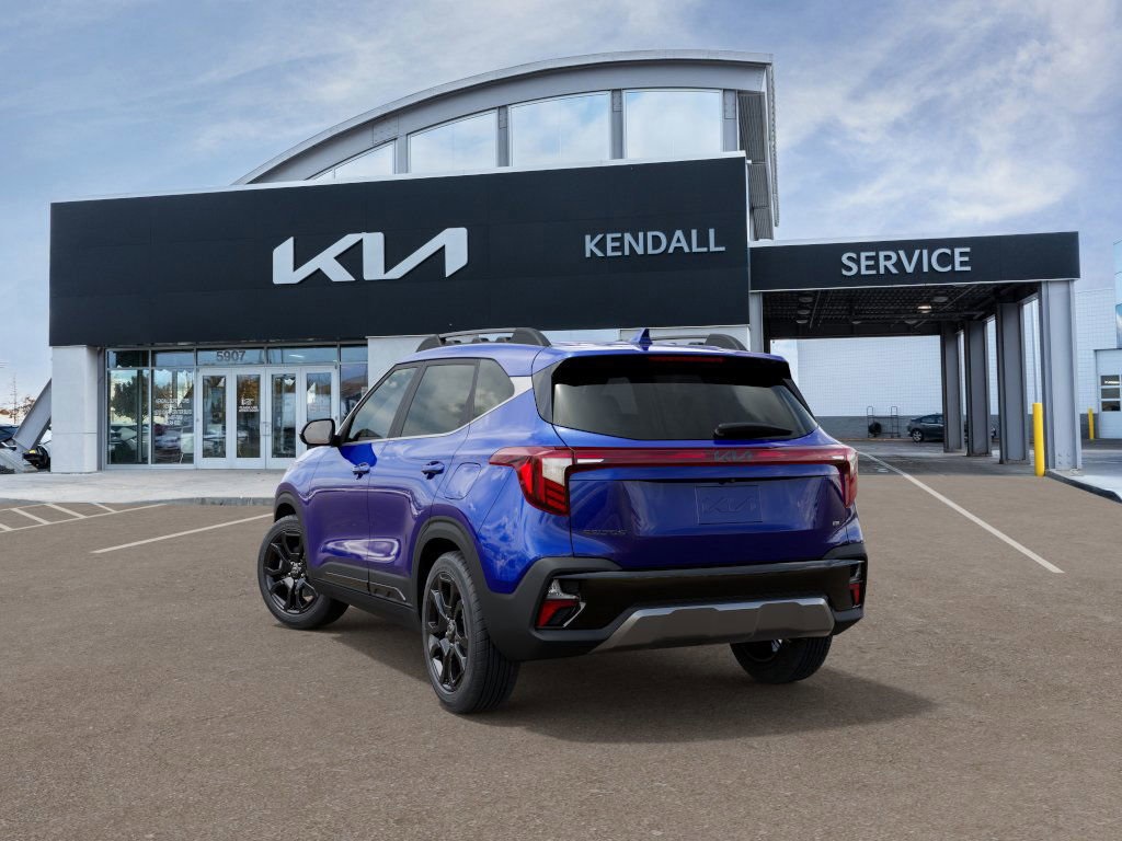 2025 Kia Seltos X-Line photo 2