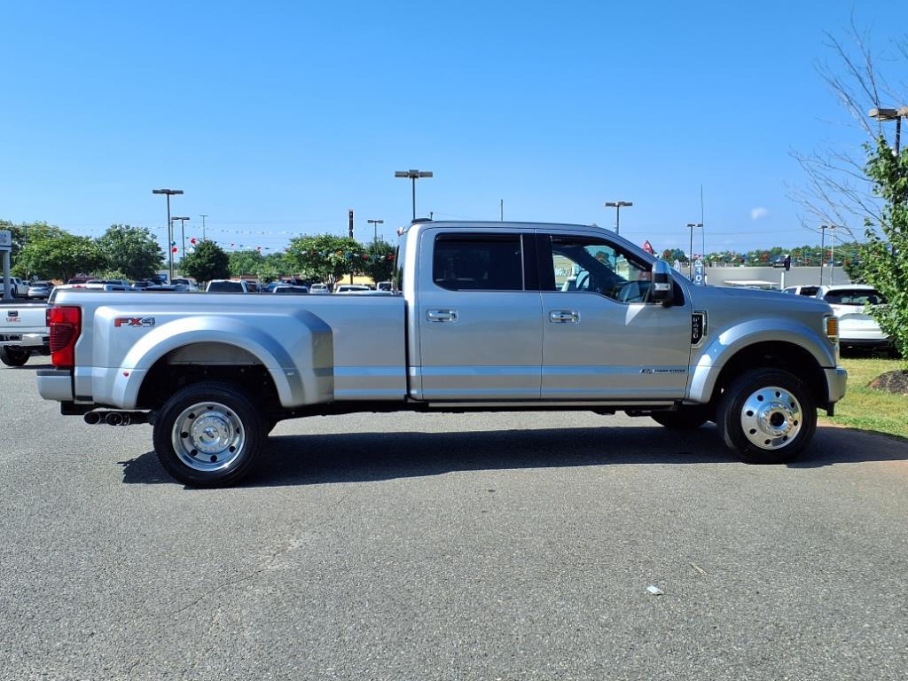 2020 Ford F-450 Platinum photo 22