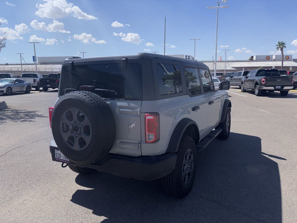 2022 Ford Bronco Big Bend photo 6