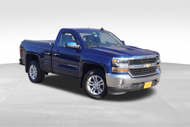 CERTIFIED PRE-OWNED 2017 CHEVROLET SILVERADO 1500 LT RWD 2D STANDARD CAB