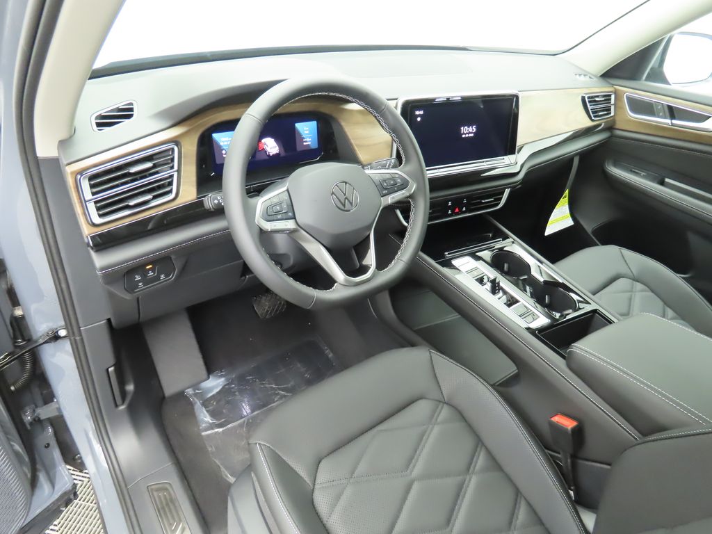 2026 Volkswagen Atlas SE Technology photo 9