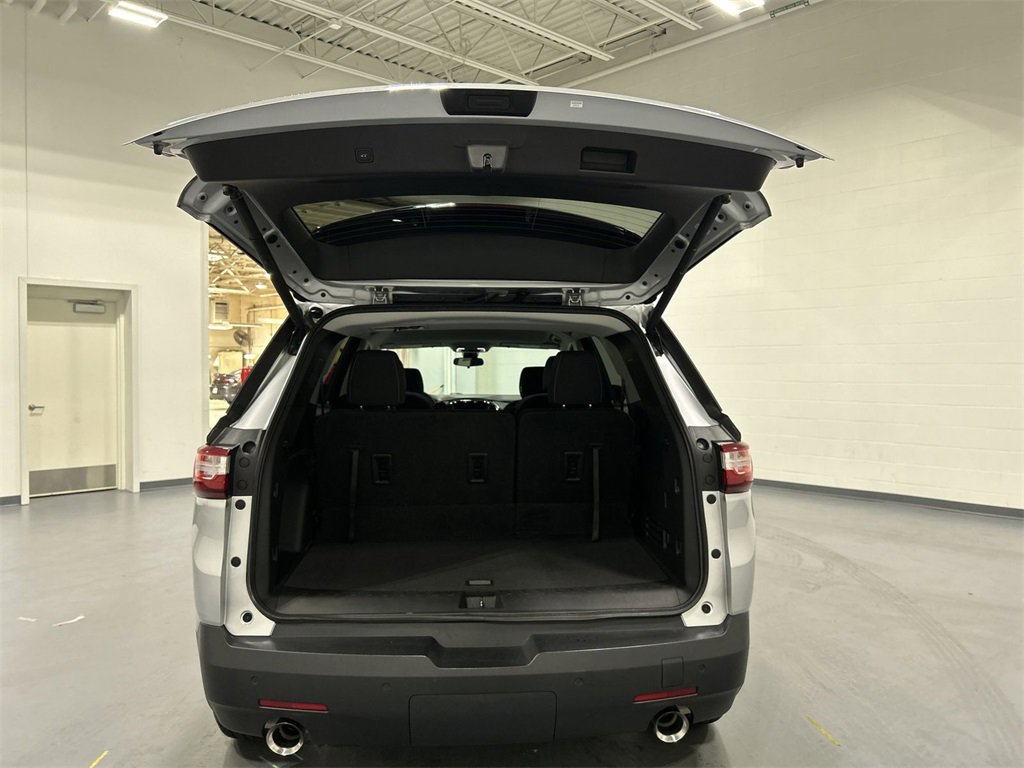 2021 Chevrolet Traverse photo 19