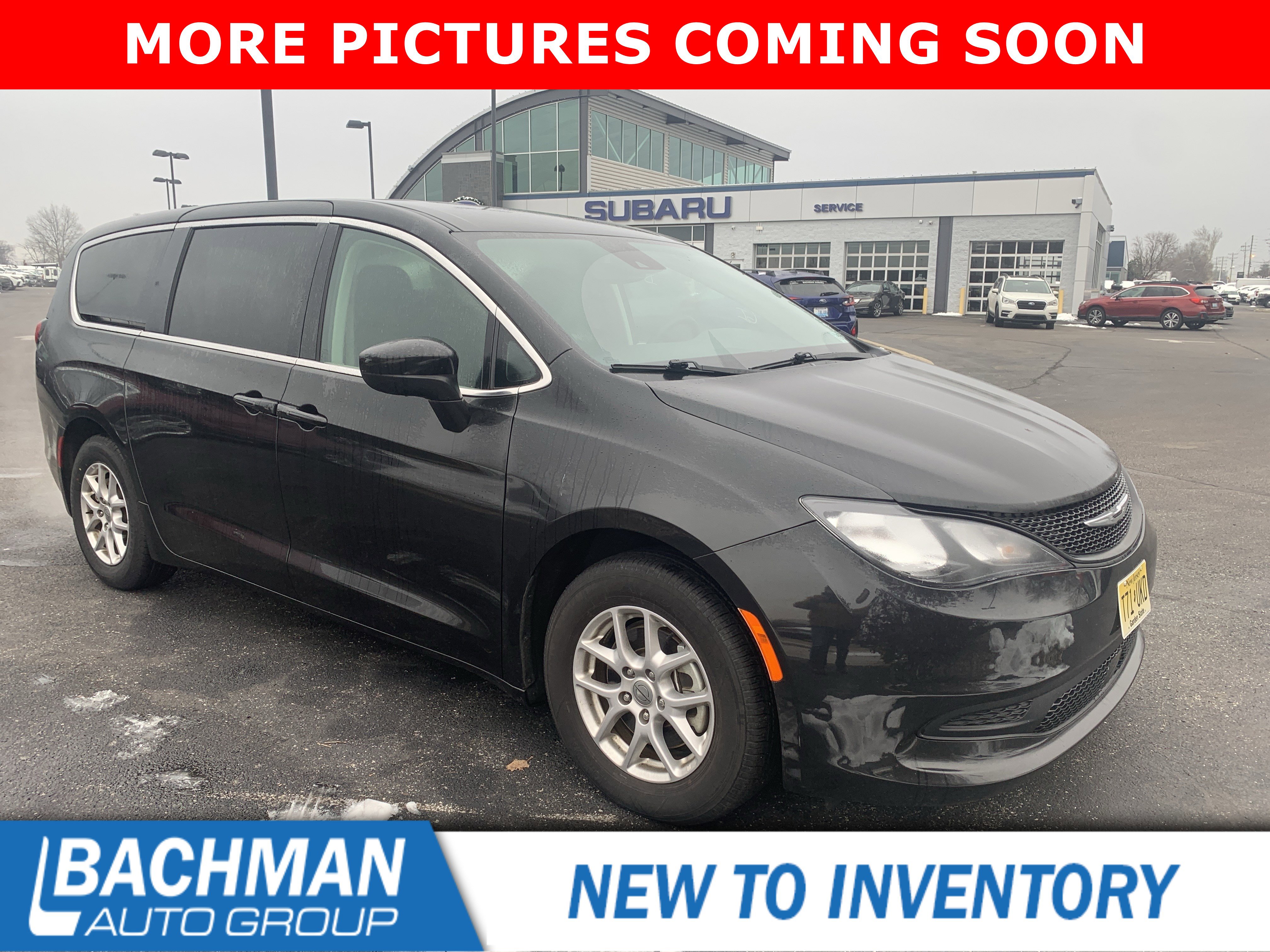 Pre-Owned 2023 Chrysler Voyager LX's photo