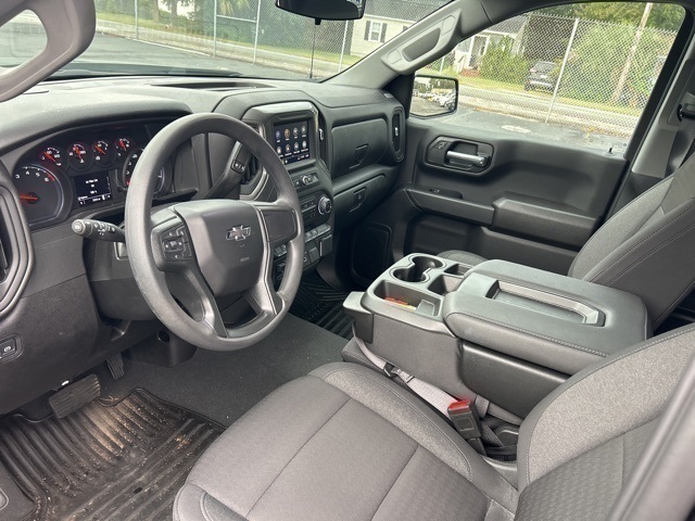 2025 Chevrolet Silverado 1500 Custom photo 7