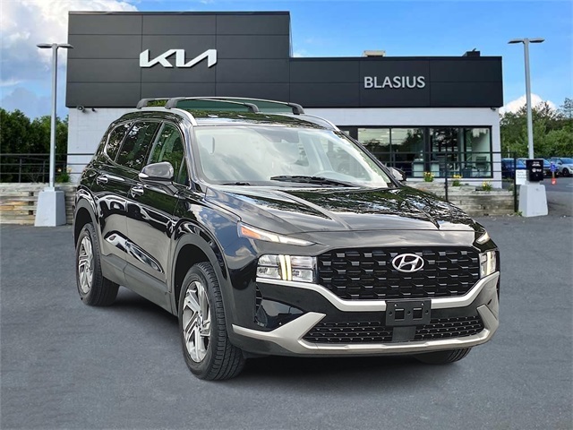 2023 Hyundai Santa Fe SEL photo 2
