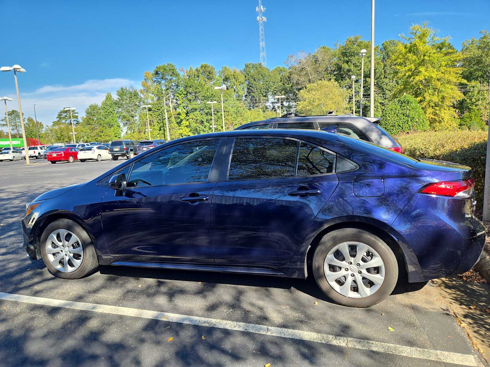 2024 Toyota Corolla LE photo 2