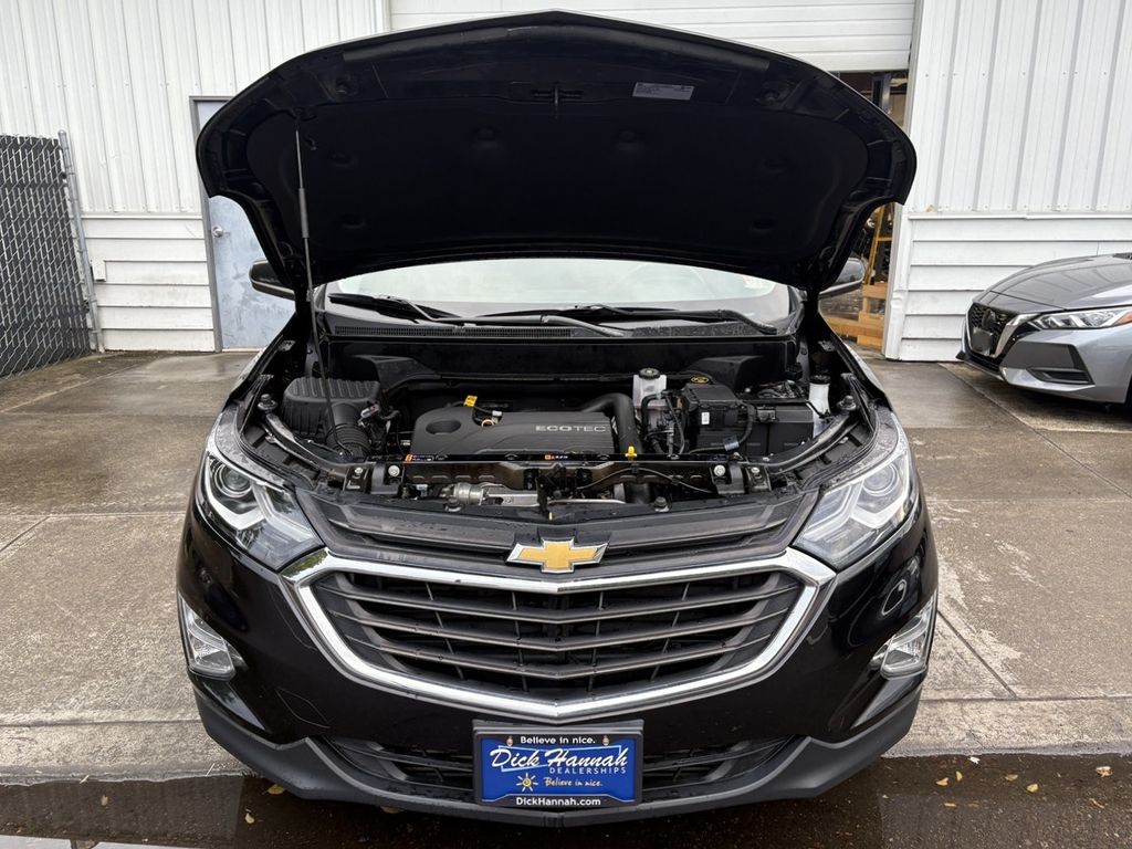 2021 Chevrolet Equinox LT photo 4