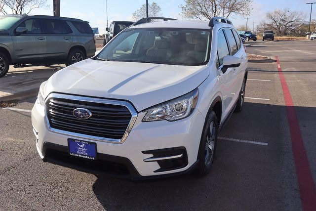 2019 Subaru Ascent Premium's photo