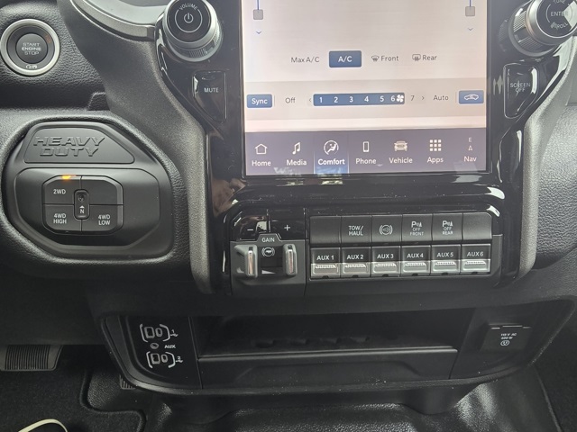 2025 Ram 3500 Tradesman photo 13