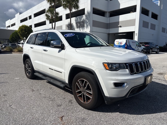 2019 Jeep Grand Cherokee Limited's photo