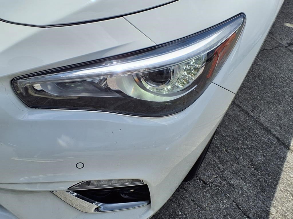 2022 Infiniti Q50 LUXE photo 3