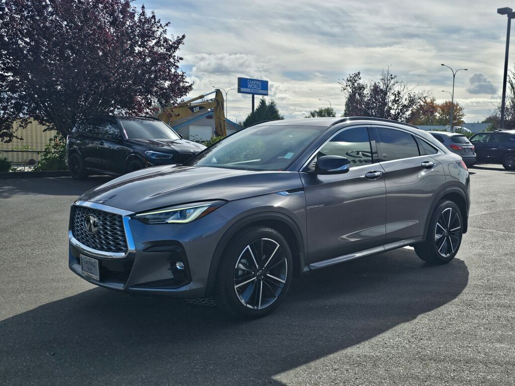 2023 Infiniti QX55 Luxe photo 3