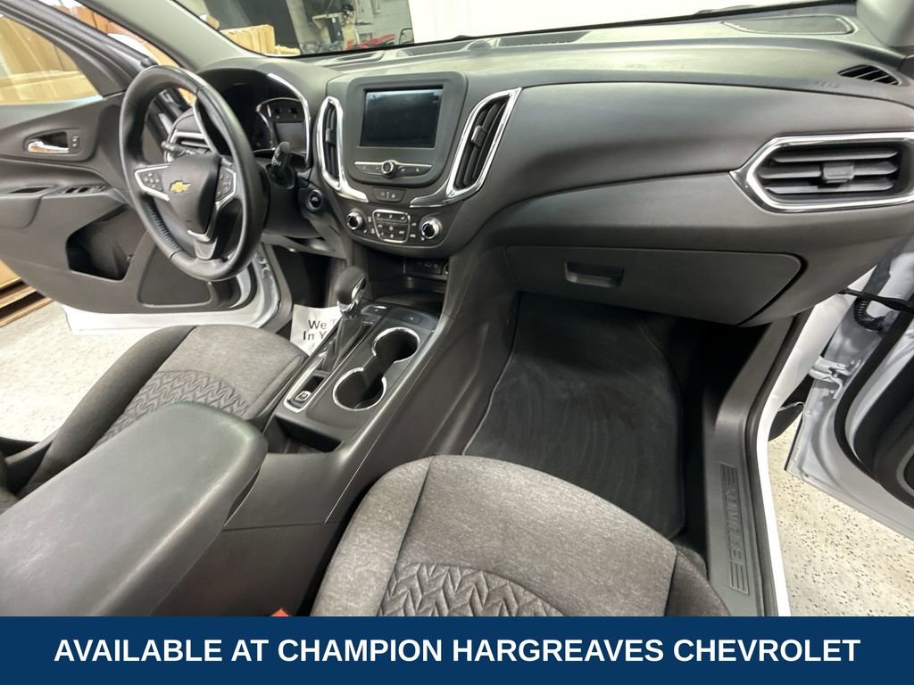 2022 Chevrolet Equinox LT photo 29