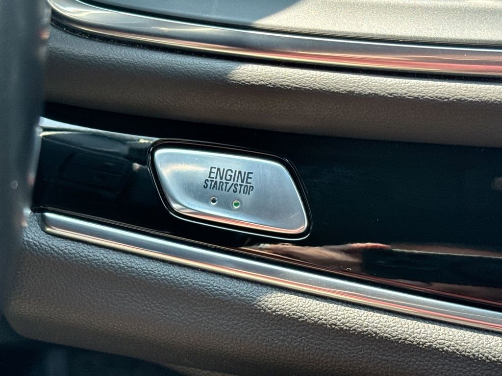 2023 Buick Enclave Avenir photo 17