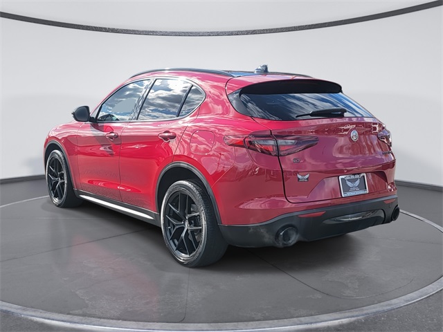 2020 Alfa Romeo Stelvio Base photo 4
