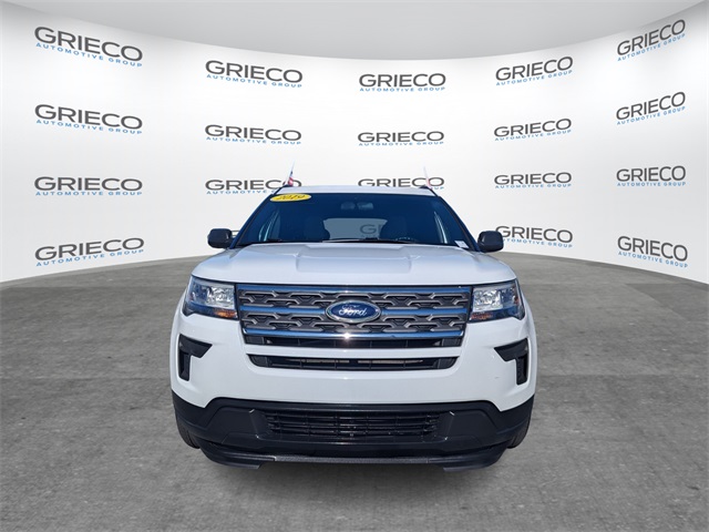 2019 Ford Explorer Base photo 3