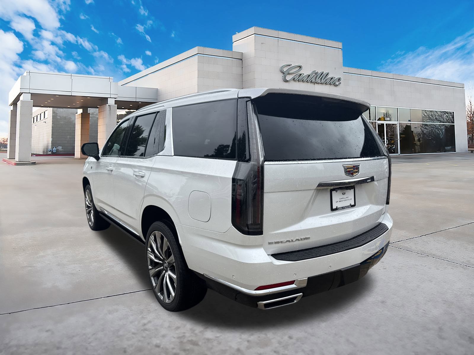 2025 Cadillac Escalade Premium Luxury photo 4