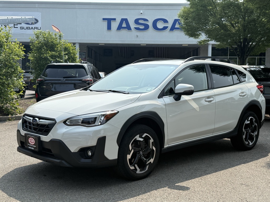 Used 2023 Crystal White Pearl Subaru Limited image 1