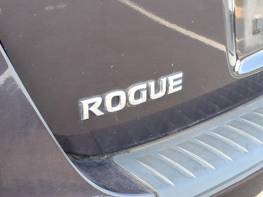 2012 Nissan Rogue SV photo 9