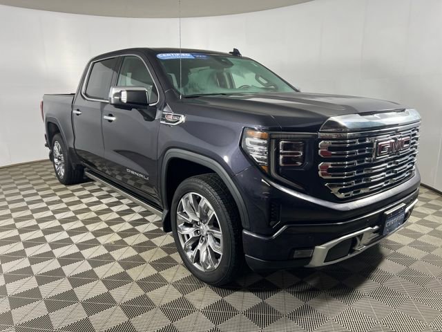 2023 GMC Sierra Denali's photo