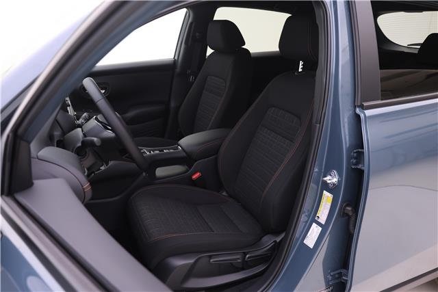 2025 Honda HR-V Sport photo 4