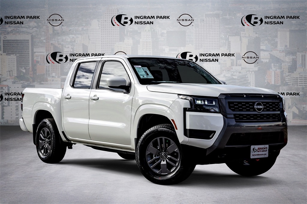 2026 Nissan Frontier SV's photo