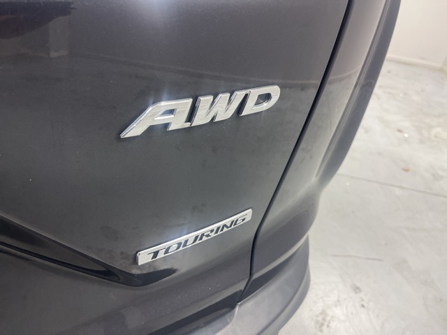 2018 Honda CR-V Touring photo 26